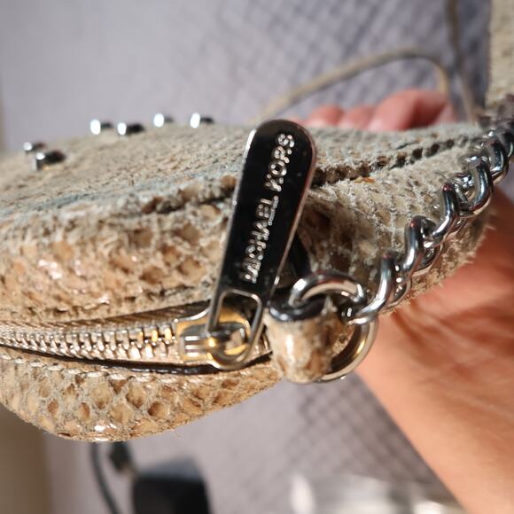 Michael Kors Snakeskin-Embossed Beige Studded Leather Crossbody Bag No. AP1208 - Picture 8 of 14